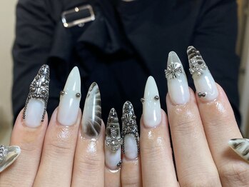 ヴィーナスネイル(Venus Nail)/個性的ネイル
