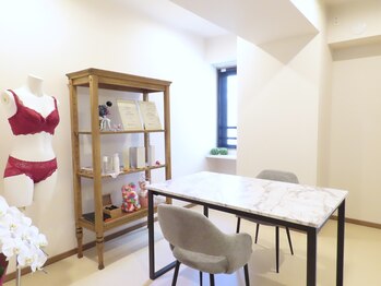 ルメール(Lemaile)/内観の様子