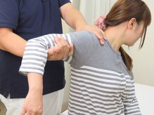 ビッグハンド/首肩周りしっかり揉みほぐします