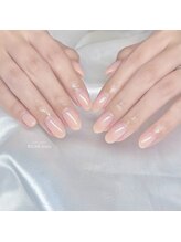 リッシュ トロワ(RICHE trois)/ふんわりピーチカラーグラデ