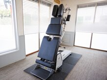 トムソンベッドで身体への負担を最小限に、歪み矯正/姿勢改善◎