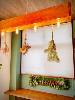 東合川はりきゅう整骨院/受付もDIYでオシャレに♪