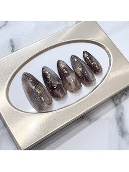 大人ニュアンスネイル