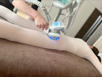 アール シュシュ(R.chouchou)の写真/【美脚◆引き締め】エンダモロジーやインディバ、EMSなど様々なマシンの中からタイプ別にプロがセレクト