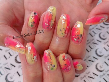 ビューティーサロン ルーナ(LUNA)/塗りかけネイル