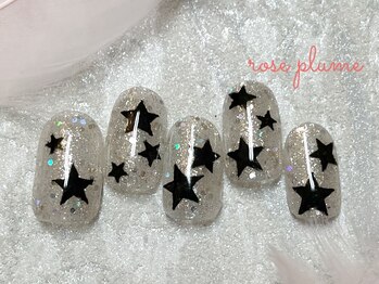 ネイルサロン ロゼプリュム/アート多めのセレブネイル