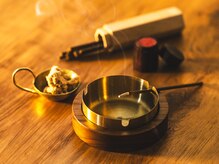 ナチル(Nachill)/紫雲膏灸の道具