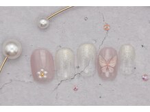 ネイルサロンプリッシュ 横浜店(prish)/5000円　花　パール　バタフライ
