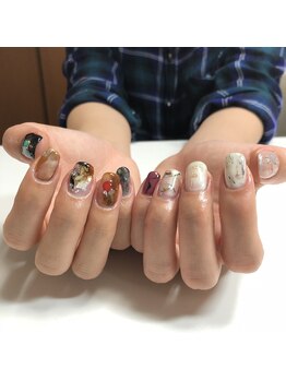 個性派ネイルだいすきさん☆