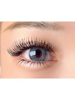 ボリュームのある目元にしたい