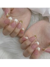 デュリブリンクネイル 高田馬場(Duli blink nails)/ 韓国風フレンチネイル