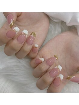 デュリブリンクネイル 高田馬場(Duli blink nails)/ 韓国風フレンチネイル