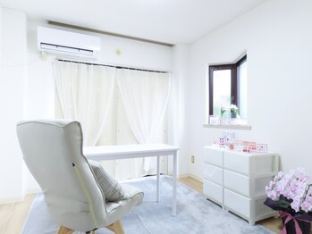 さくらやの写真/頑張るママもキラキラ綺麗な手元に変身☆完全プライベートサロンの為、気兼ねなくお子様とご一緒にどうぞ♪