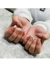 ネイルズ グラヴィス(Nails Gravis)/持込フルアートコース