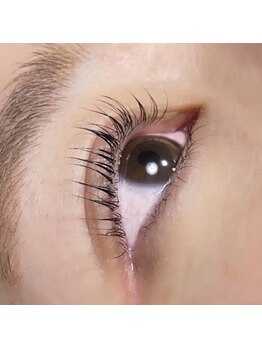 ビー(B)/【上まつ毛パーマ】