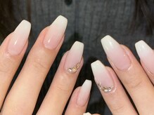 ジェミーネイル エビス(Jemiy nail ebisu)/ホワイトグラデーション