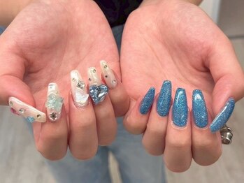 リンミウ(RiN.miu)/宝石ネイル　Momo