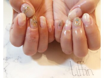 ネイルサロン ティフィン(tiffin)/ショートニュアンスネイル