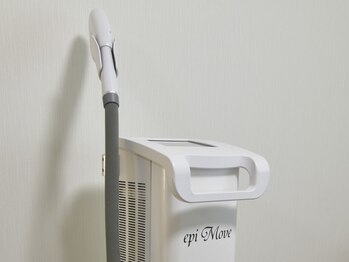 エステサロン chloe -クロエ-の写真/\面倒な自己処理から卒業/最新脱毛機で高速脱毛!2度打ち不要のハイブリッド式脱毛機で全身すっきり!