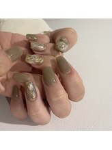 ヌア(nur.)/カーキnuance