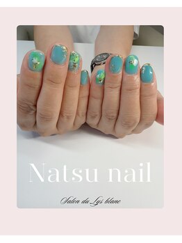 サロンドリスブラン(Salon du lys blanc)/らくがき風夏ネイル