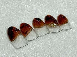 2025年8月定額ネイル　2-4