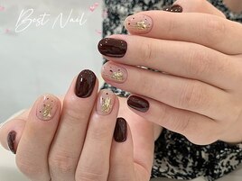 金箔ネイル
