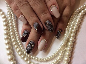 リングアリング(Ring a Ring)/シースルーネイル