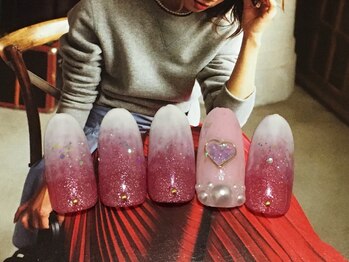 お気軽ビューティエーヴィヒ(Ewig)/3月キャンペーンネイル♪