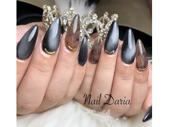 ダリア(Daria)/パイソン柄スカルプ