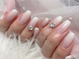 白グラデーション