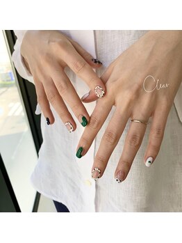 クリア(Clear)/個性派アート