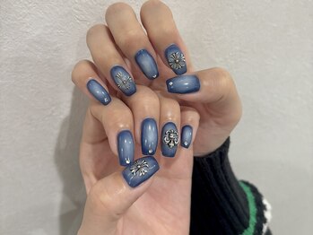 ソワレ(Soiree)/10art/チークネイル