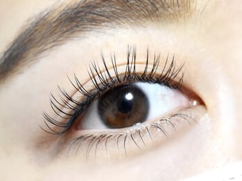 マギバイバディ 宇都宮店(magi by BUDDY)/フラットラッシュ