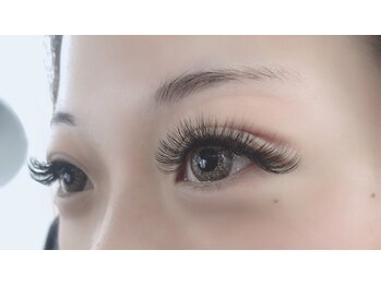 セサニー(SE SUNNY)/目尻長めでセクシー