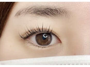 マジー リブロン(Magie le lis branc)/セラムラッシュリフト