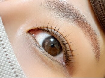 アリス アイラッシュマジック 元町店(ALICE eyelash magic)の写真/話題沸騰中！感動的な仕上り★次世代まつ毛パーマ《パリジェンヌラッシュリフト》自然と際立つ目元美に♪