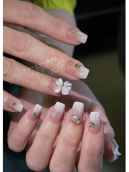 トゥートゥー(TOUTOU)/ベイビーブーマーxフラワー