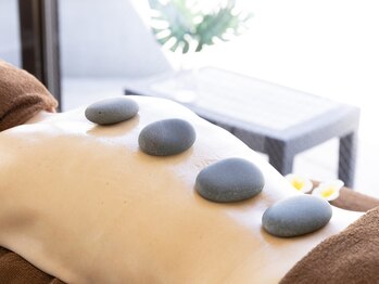 マカナ(MAKANA)/ロミロミ ホットストーン