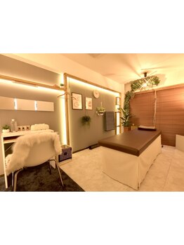 仕事帰り・早朝OKのサロン