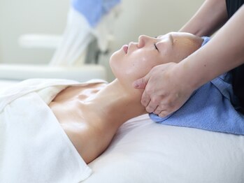 ウルウール ユーカリが丘店