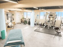 ホリエジムの雰囲気（広い店内を独り占めできる、贅沢空間です。）