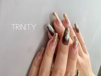 トリニティー(TRINITY)/ブラウンニュアンス by 丸山