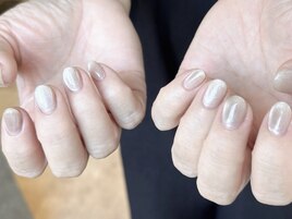 《マグネットネイル》