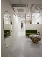 ヨーク トゥルペ(yorke tulpe)/店内イメージ写真