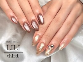 アシンメトリーデザイン