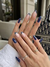 ネイルソファ イコマ(NAIL SOFA 生駒)/