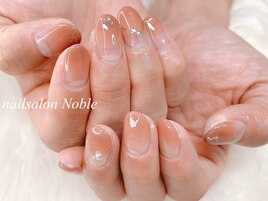 上品ベージュグラデーション