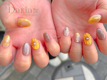 ダリア トータルビューティー(Daria. total beauty)/ひまわり　ニュアンス　茅場町