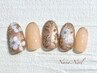 【8,9月限定】ピンクゴールド×白い花の上品フラワーネイル ¥14,850→